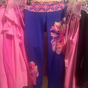 VGUC Luxletic weekend crop XS